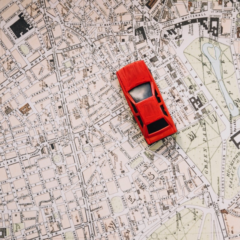 Vorteile von Auto -Trackern: Warum jedes Fahrzeug eines braucht